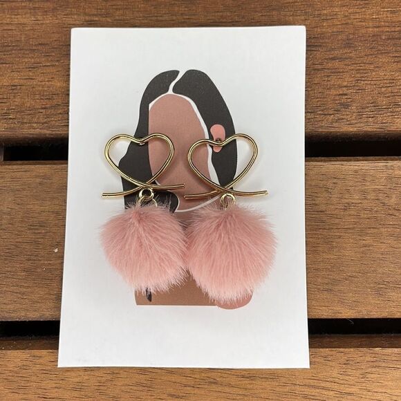 Heart & Pom Pom decor drop earrings - Picture 1 of 5